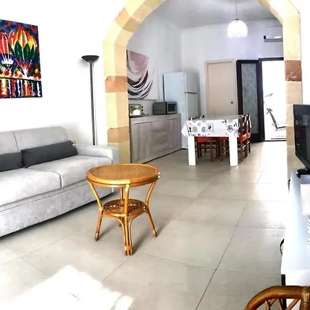 Dimora Raffaella Apartament Torre Lapillo